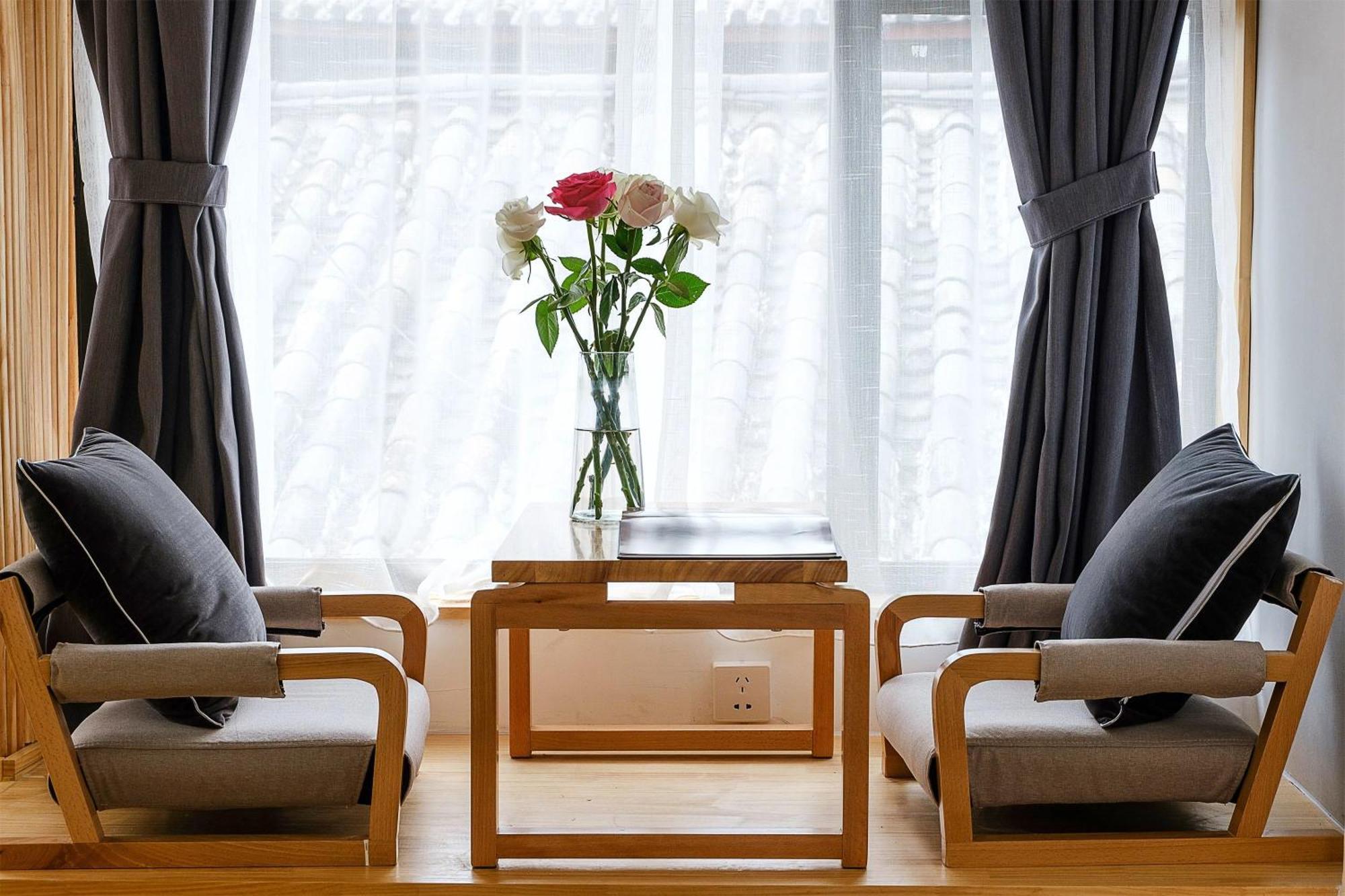 Big Tree Guesthouse - Naxi Old Style 리장 외부 사진