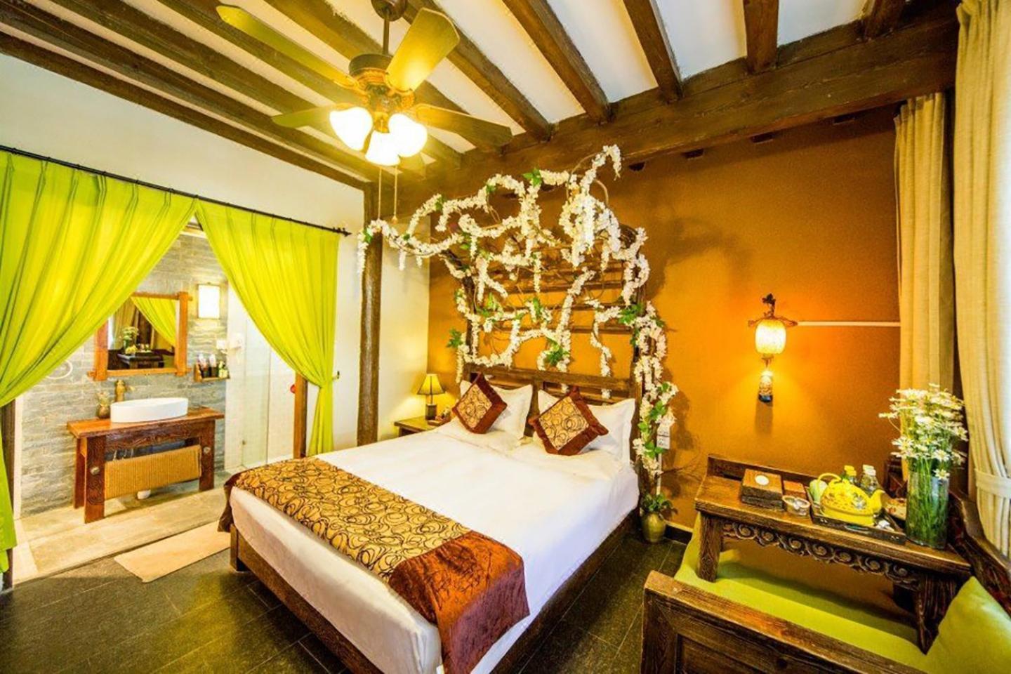 Big Tree Guesthouse - Naxi Old Style 리장 외부 사진
