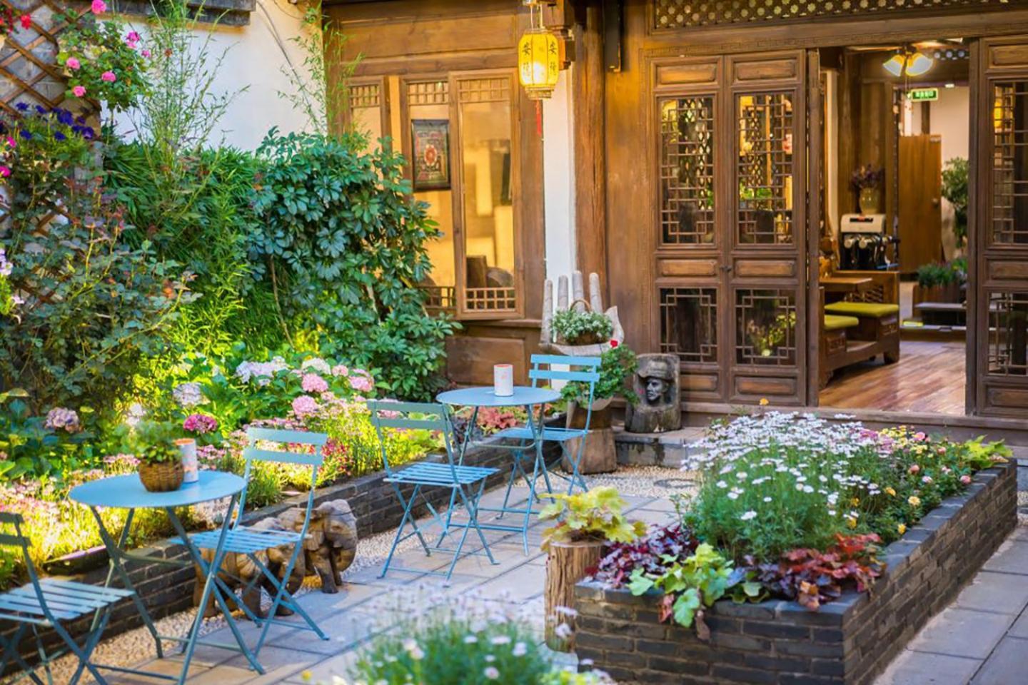 Big Tree Guesthouse - Naxi Old Style 리장 외부 사진